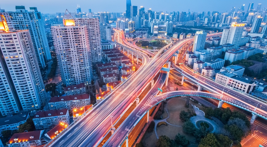 Accessing the AI boom through infrastructure ETFs